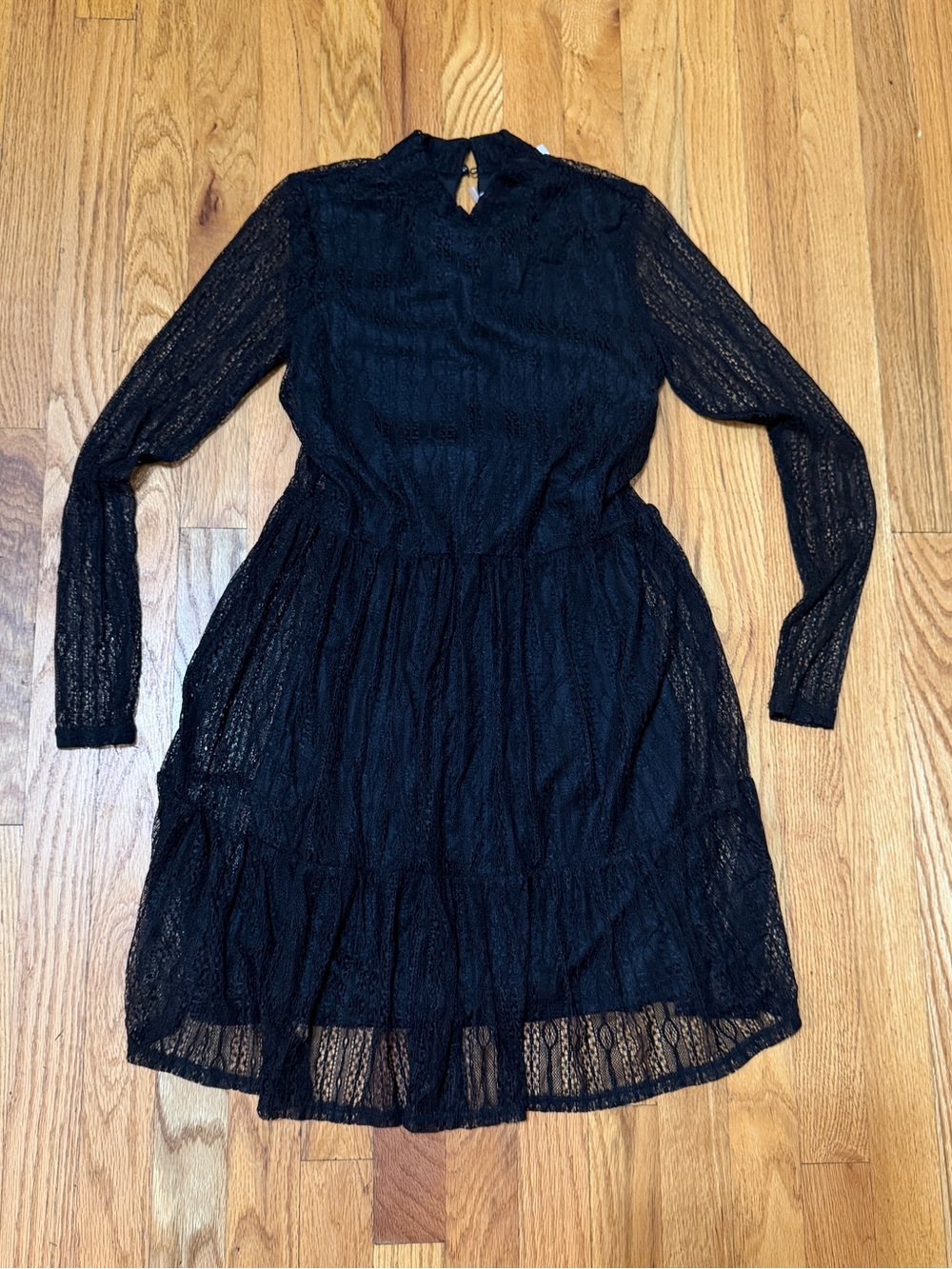 Brand New Lily Rose Black Lace Long-Sleeve Tiered Dress